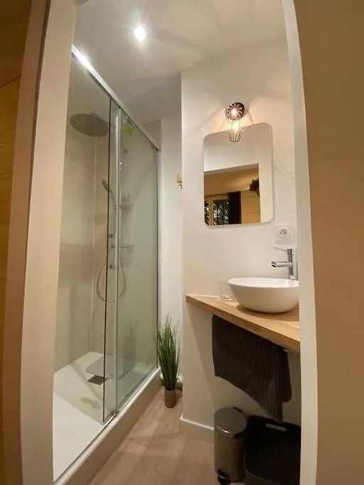Cozy 1Br+Sofa Bed In Lyon Center Apartment