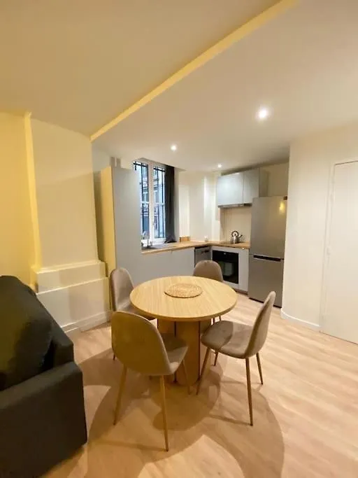Cozy 1Br+Sofa Bed In Lyon Center Apartment France